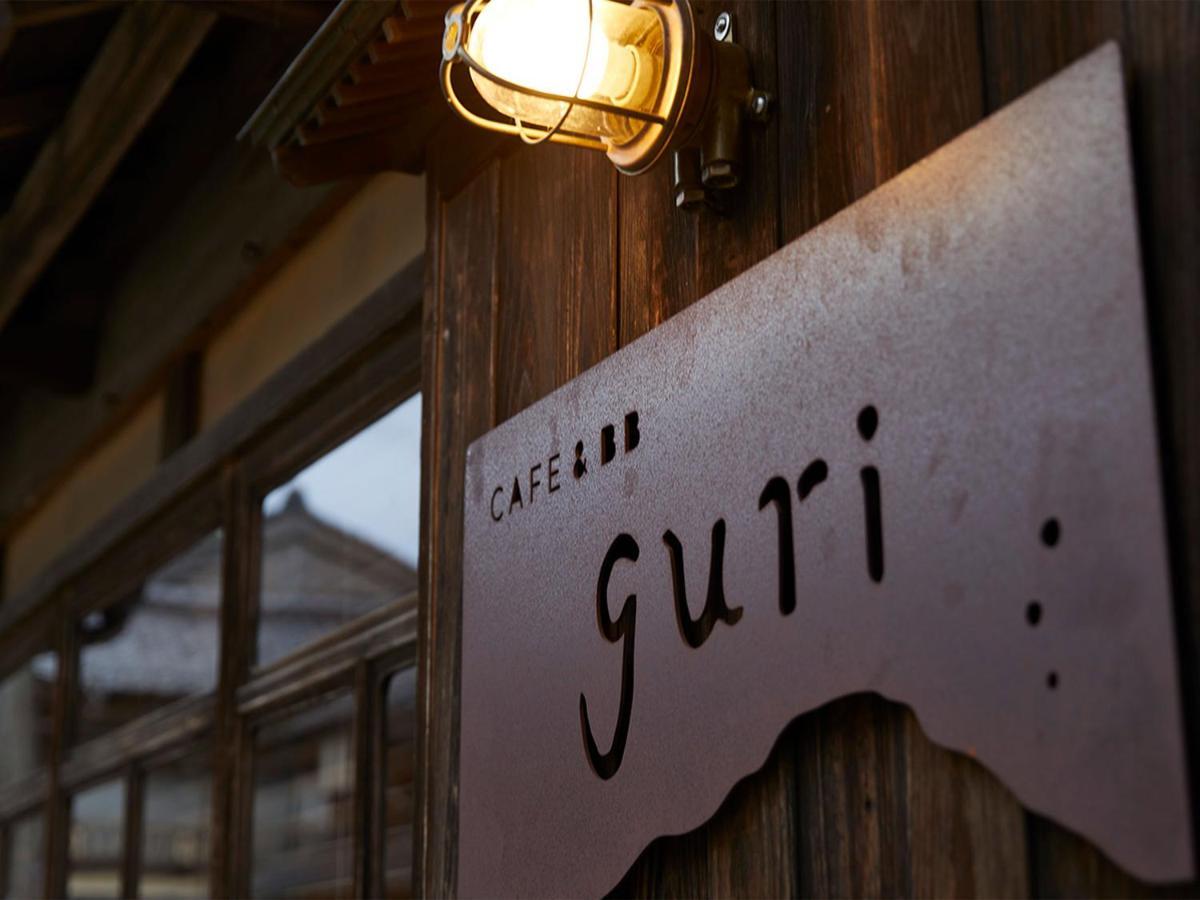 Cafe & Bb Guri Bed & Breakfast Ine Bagian luar foto
